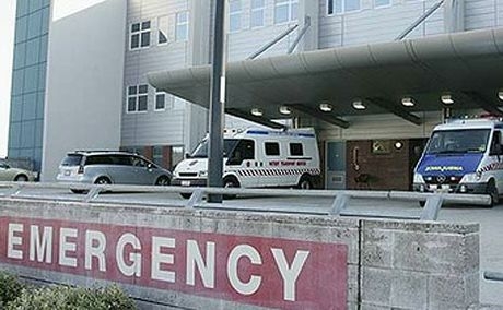 Doctors to rally outside Nambour Hospital over contracts