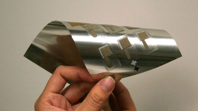 Flexible Printed Batteries May Soon Power Wearable Tech