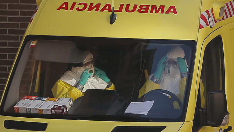 Six People Under Ebola Observation in Madrid Hospital