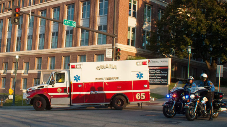 U.S. Journalist With Ebola Arrives in Omaha for Treatment