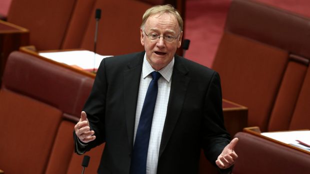 LNP senator Ian Macdonald to co-sponsor medicinal cannabis bill