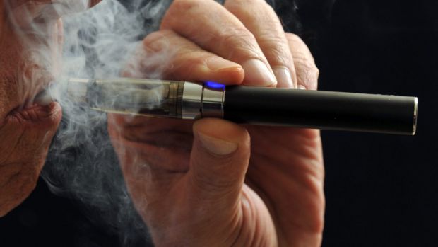 Opposition calls for inquiry into e-cigarettes