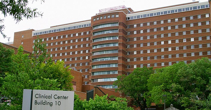 American Nurse With Ebola ‘Exposure’ Admitted To NIH Hospital