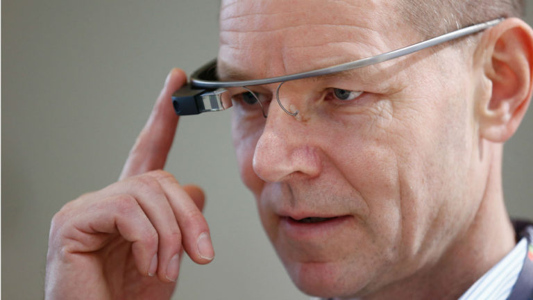 Google Glass will be MIA at CES, but smart glasses will step up