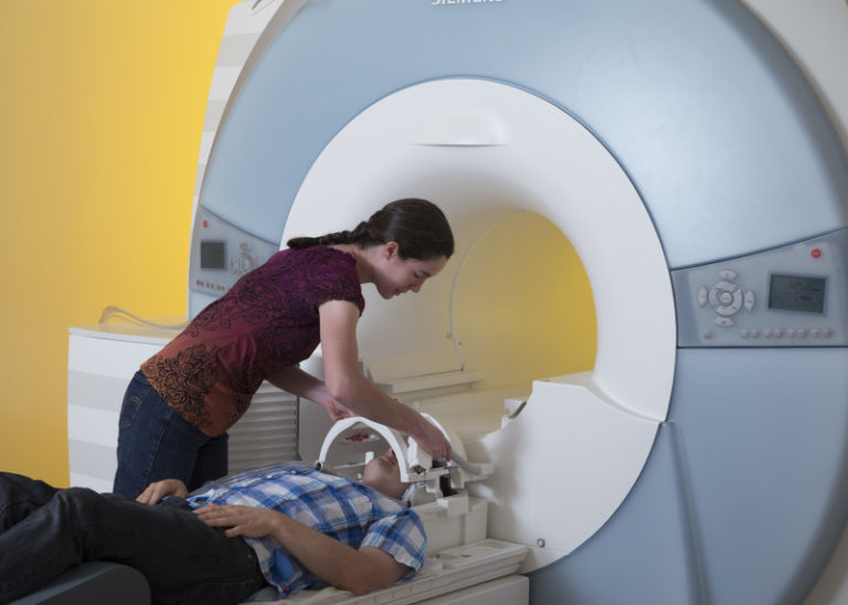 Teen brain scans reveal a key to weight loss