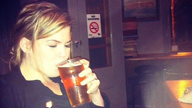 Belle Gibson slips up on booze, raw milk