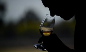 Australians’ alcohol consumption at lowest level since 1960s