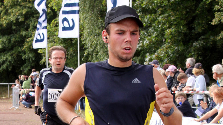 Germanwings pilot who flew passenger jet into the Alps ‘feared going blind’