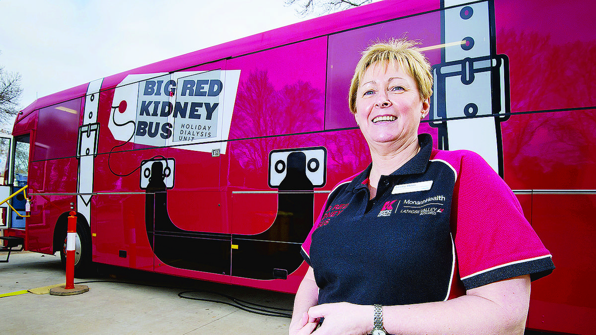 Sign of life: Big Red Kidney Bus co-ordinator and on-duty dialysis nurse Lesley Ross with the mobile haemodialysis unit yesterday.Pictures: Carmel Zaccone 