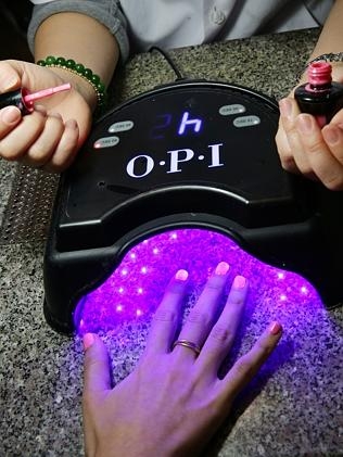 Radiation from UV lamps used at nail salons a health risk, says Cancer Council