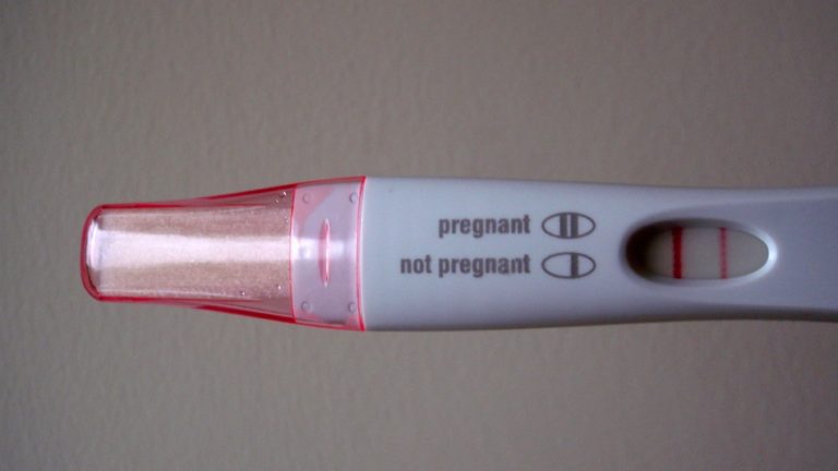 Pregnancy test ‘tweaking’ is the latest trend for impatient parents