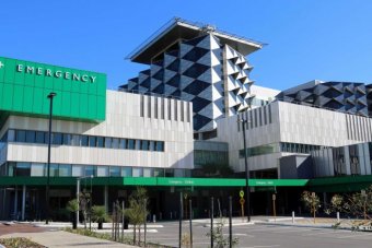 No heating, hot water at Perth hospital as works begin