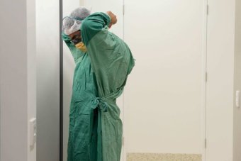 Overseas-trained doctors inadequately supported: AMA