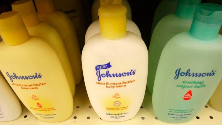 A jury believes baby powder can cause cancer, and asks J&J to pay $72 million